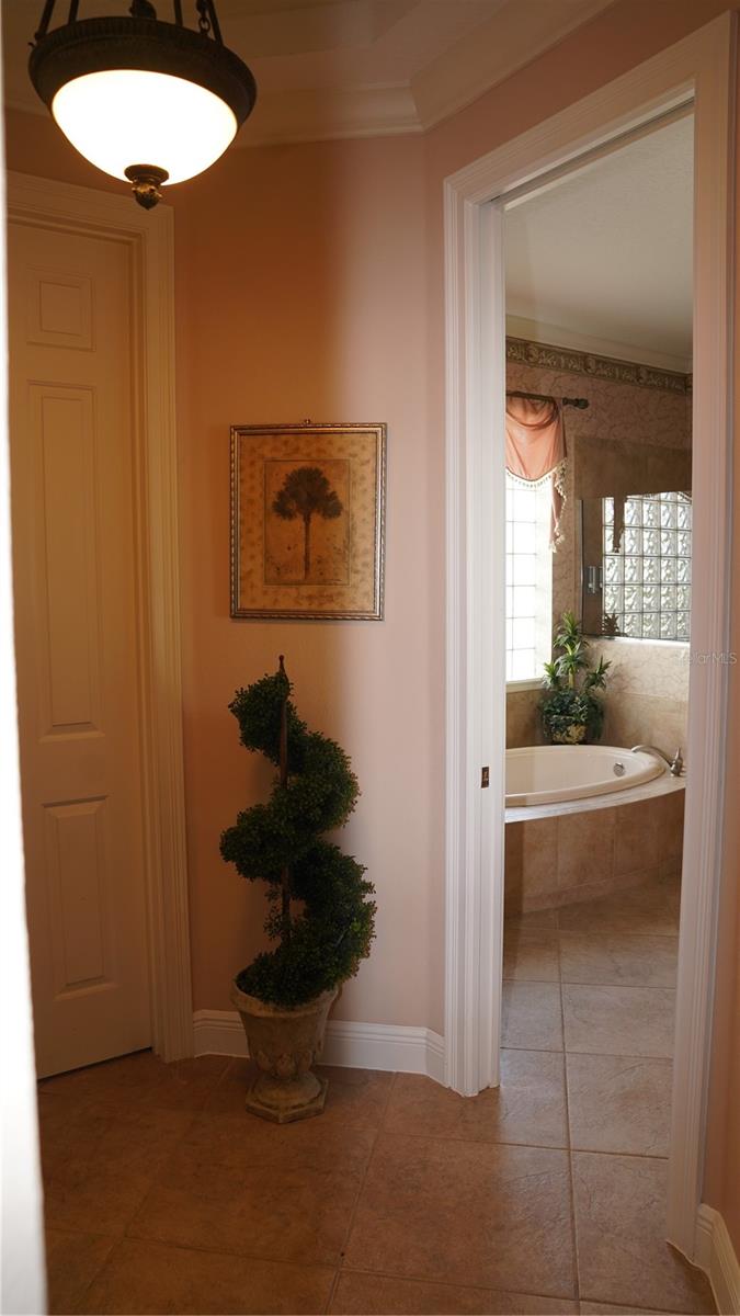 KENSINGTON PARK - Residential