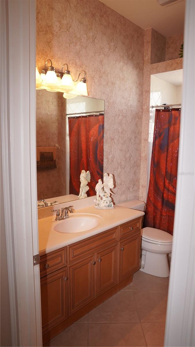 KENSINGTON PARK - Residential