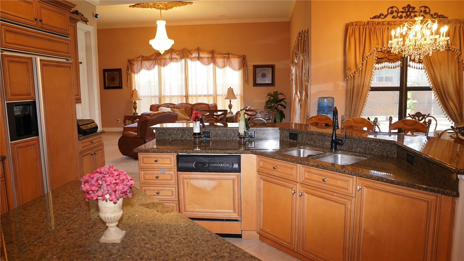 KENSINGTON PARK - Residential