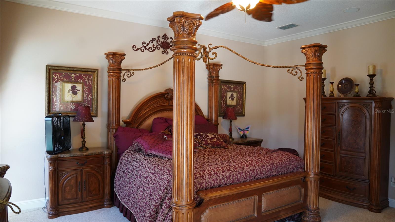 KENSINGTON PARK - Residential