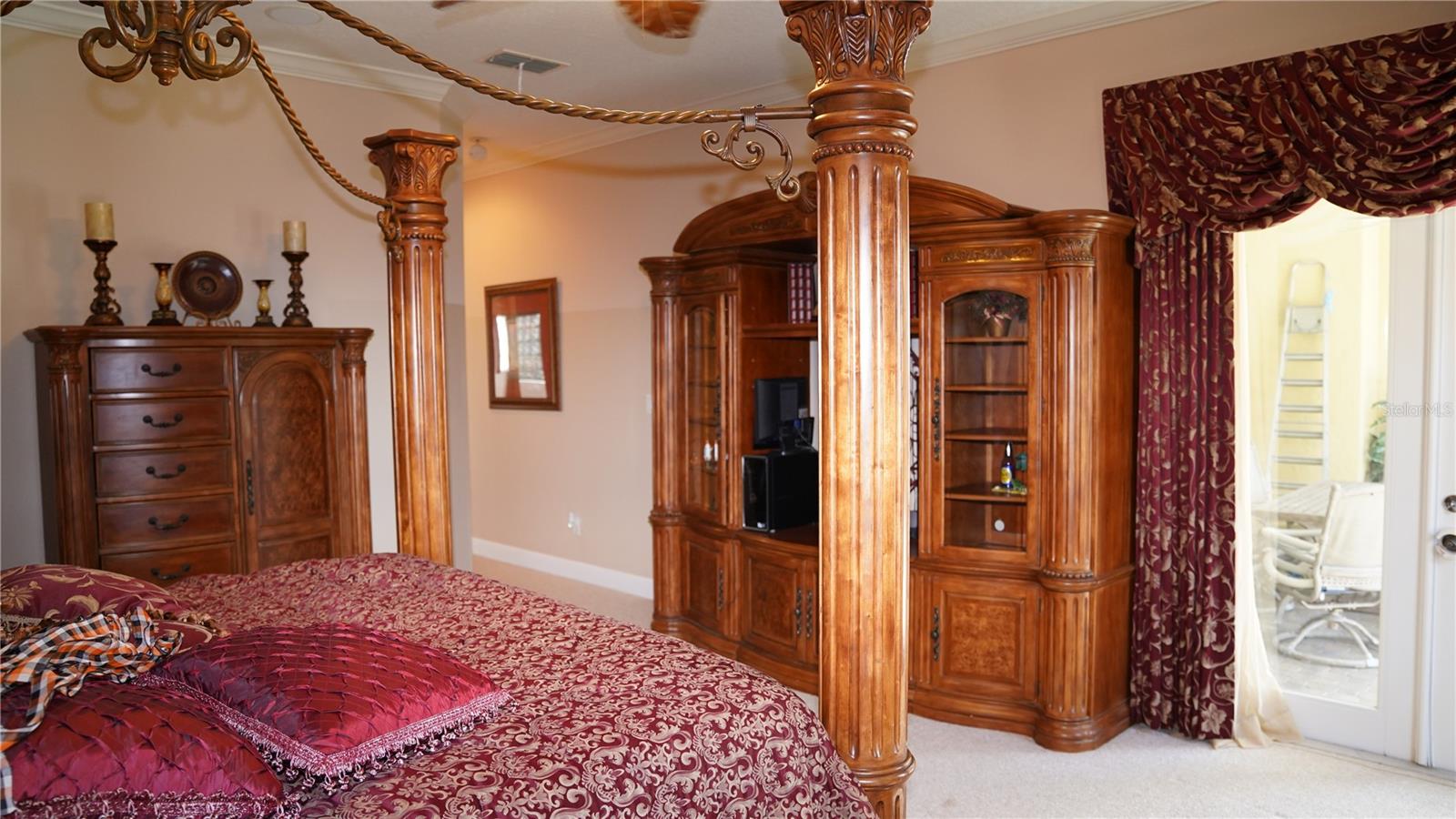 KENSINGTON PARK - Residential