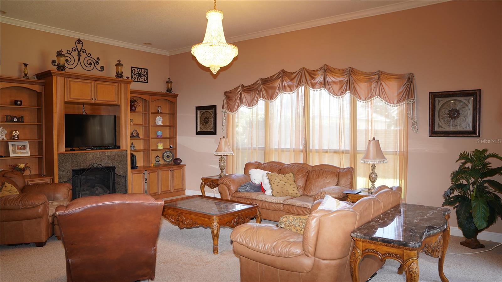 KENSINGTON PARK - Residential