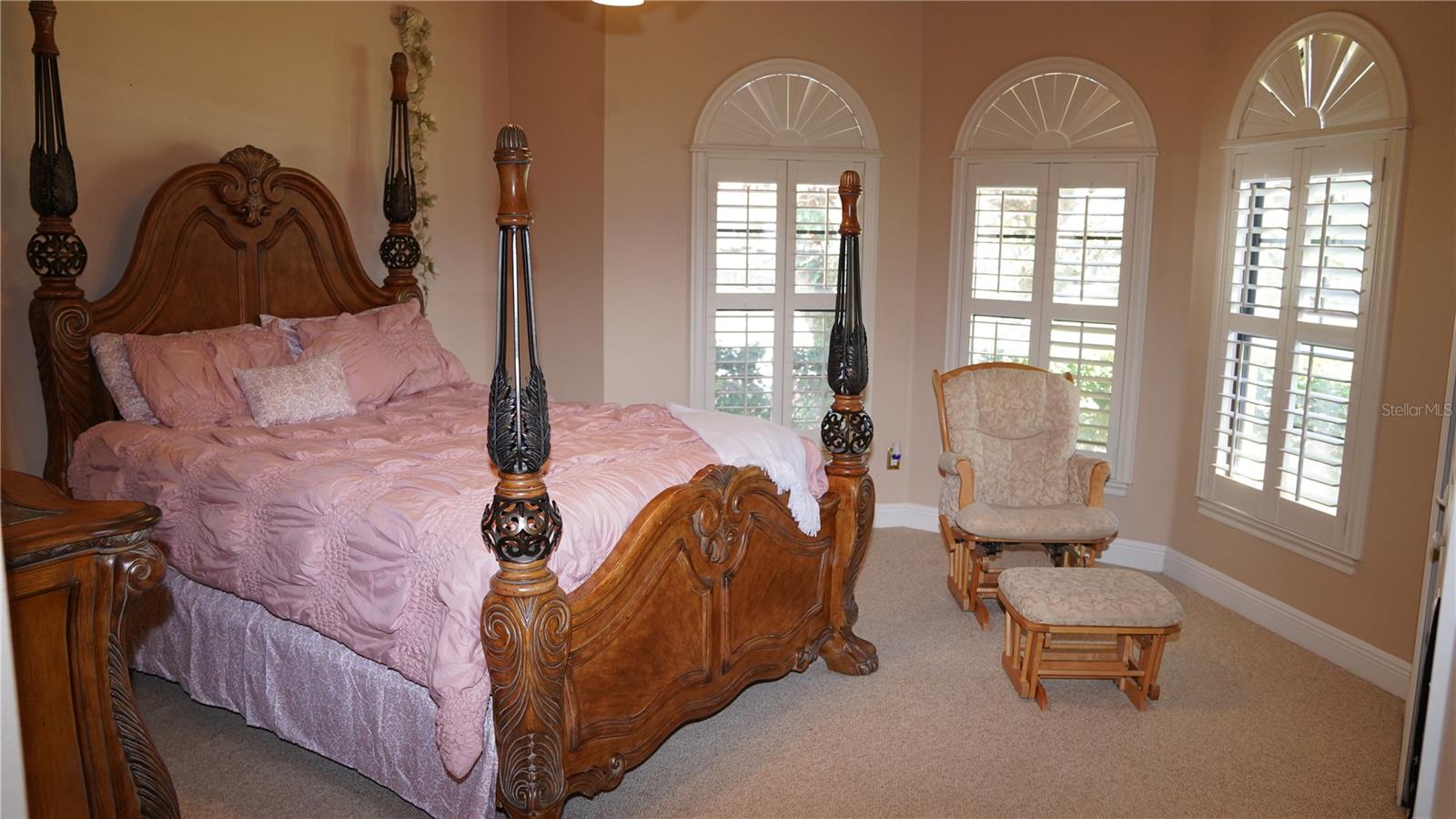 KENSINGTON PARK - Residential