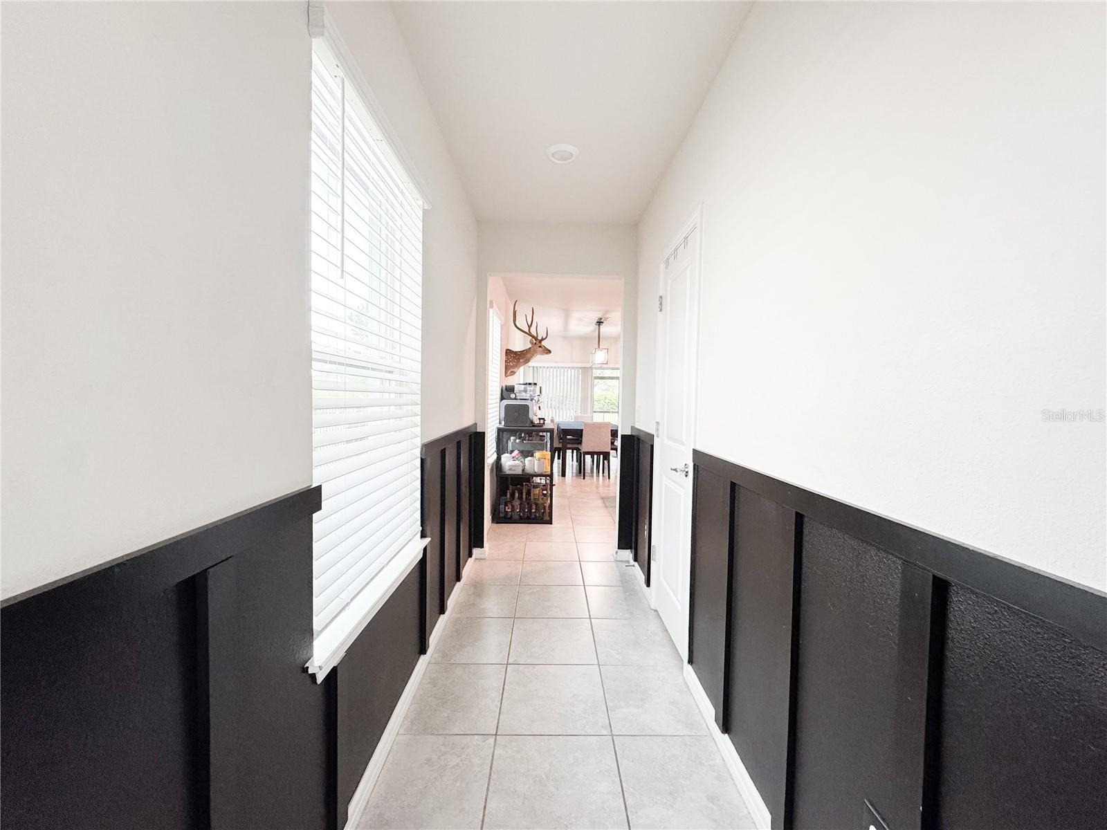 8913 ROYAL RIVER CIRCLE