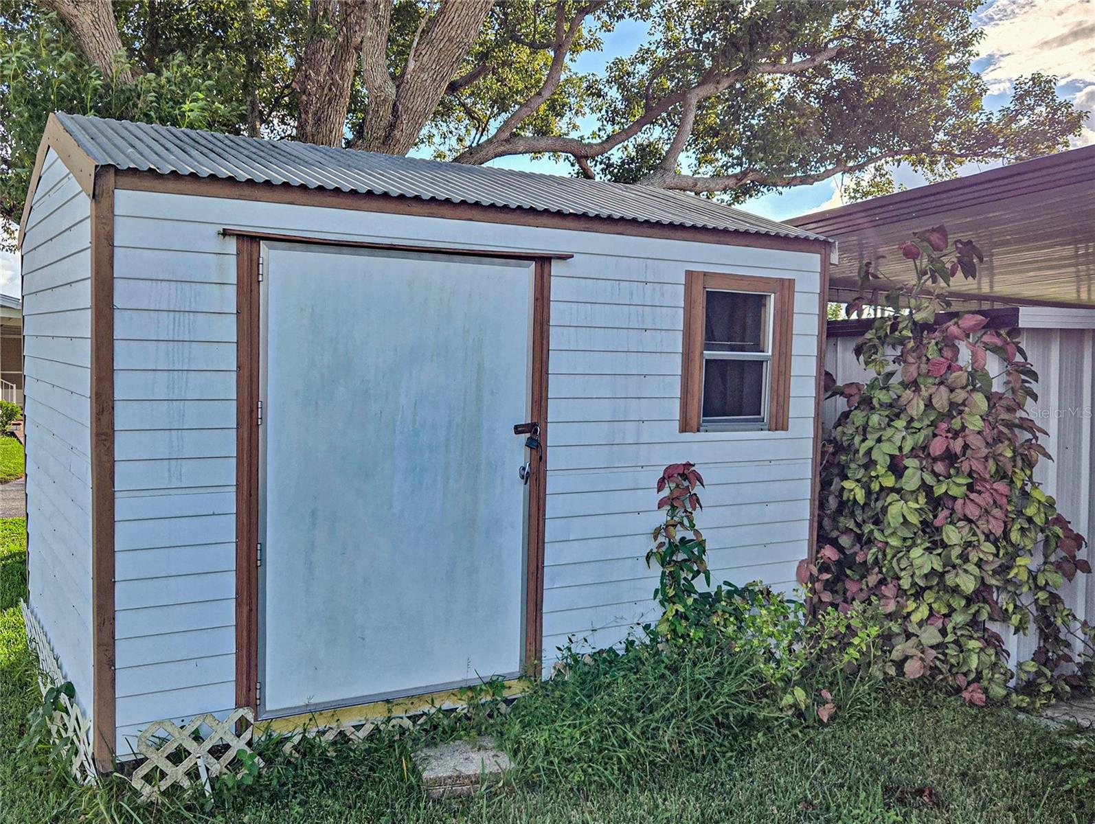 LAKE BETMAR ESTATES - Residential