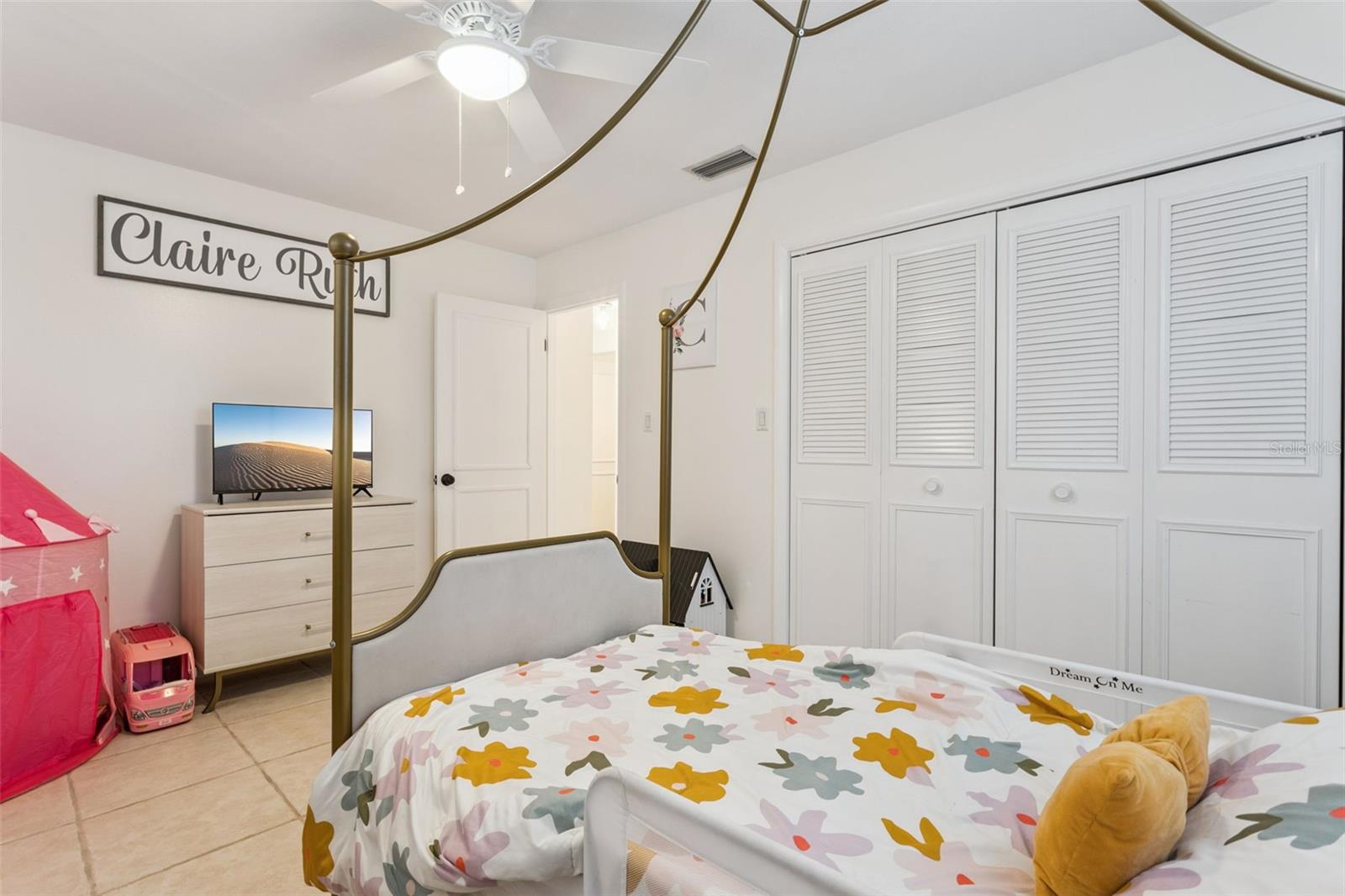 VENETIAN VILLAGE THIRD ADD - Residential