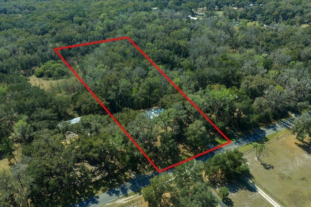 Photo of 5098 E Highway 316, Citra, FL 32113 (MLS # OM719538)