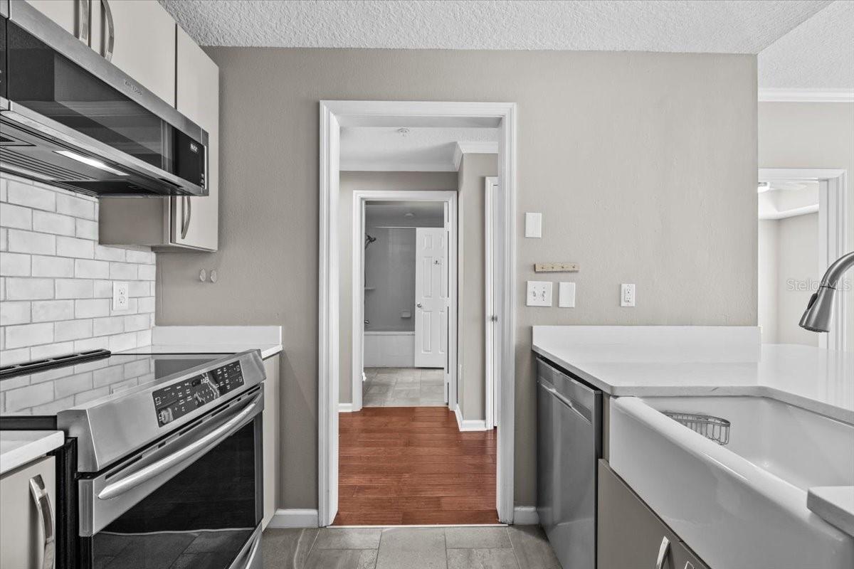 800 S DAKOTA AVENUE 206