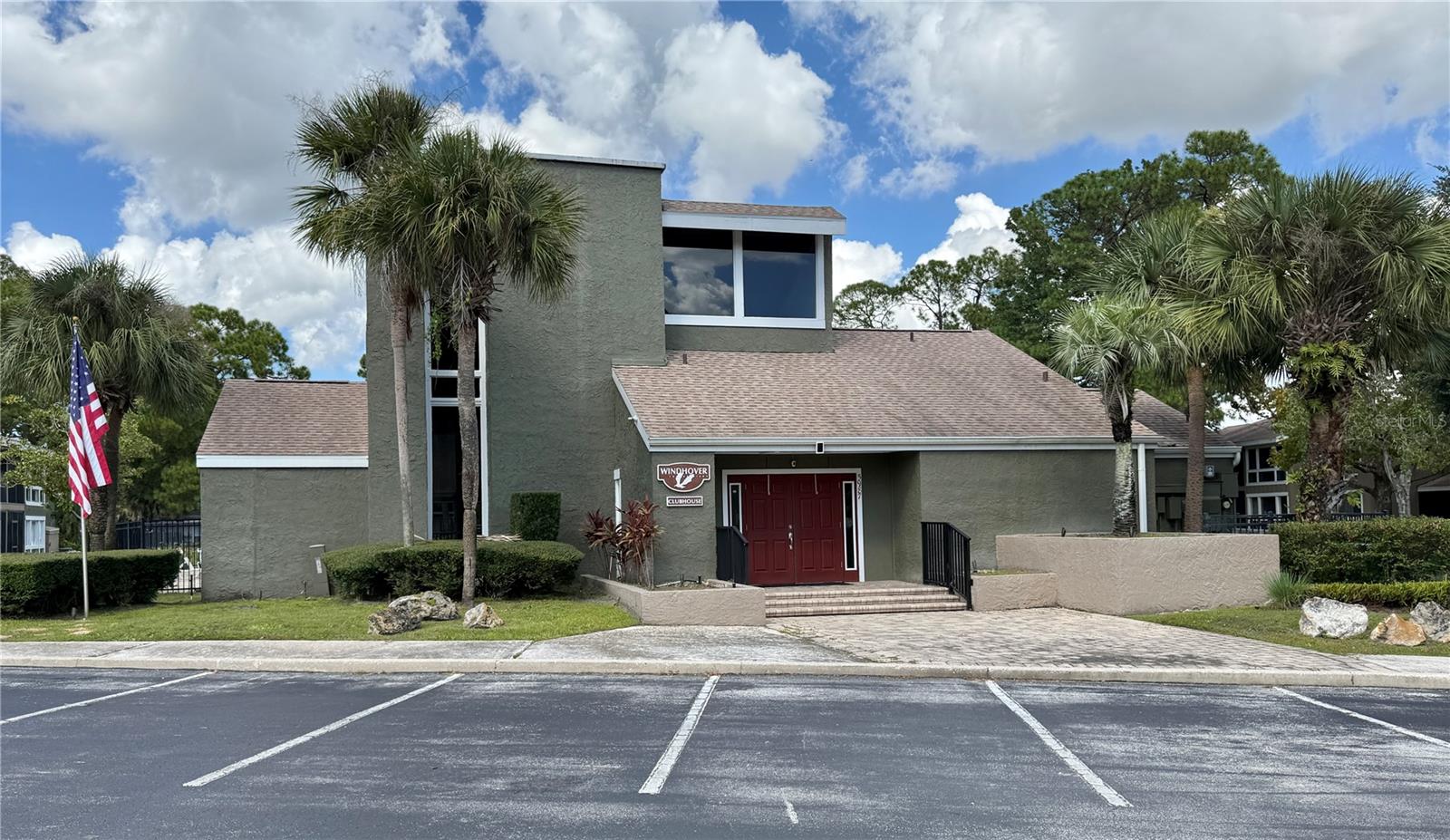 WINDHOVER CONDO - Residential Lease