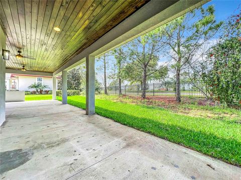 A home in LAKE ALFRED