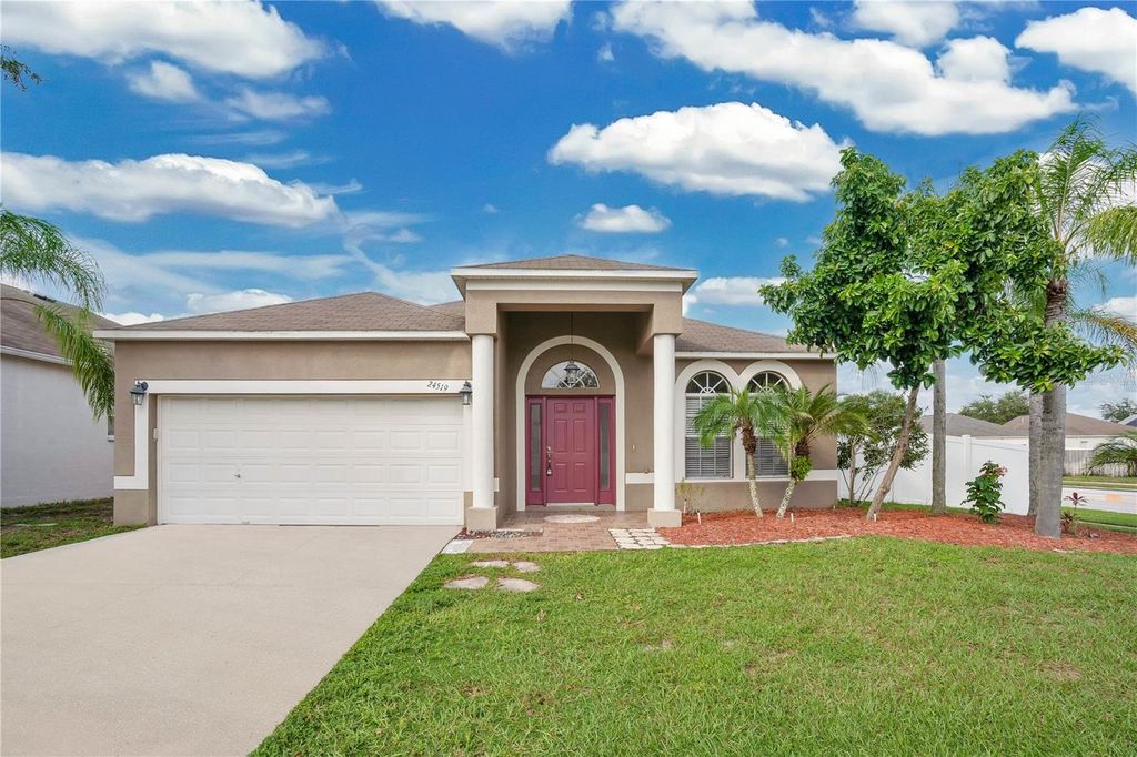 Photo of 24519 Breezy Oak Court, Lutz, FL 33559 (MLS # O6244628)