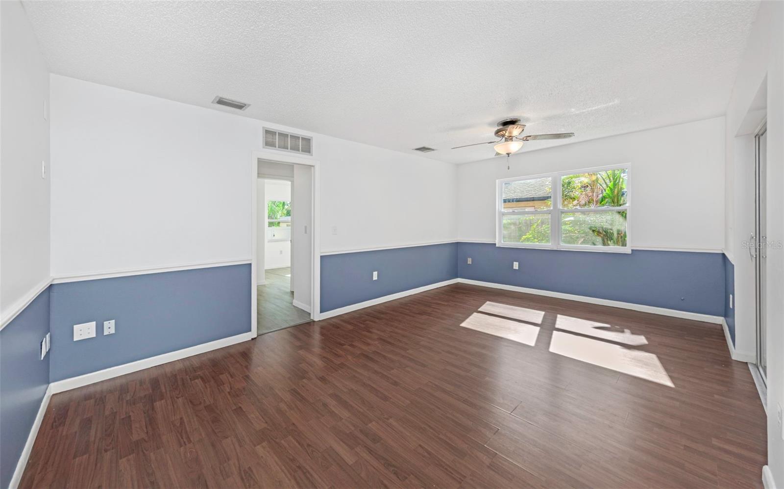 WILSHIRE ESTATES II - Residential