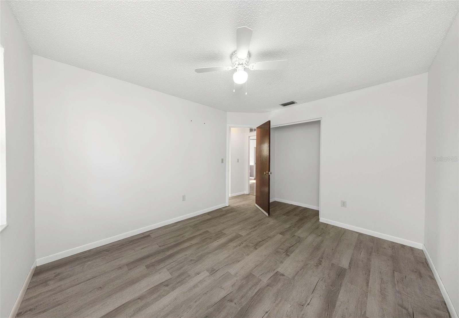 WILSHIRE ESTATES II - Residential