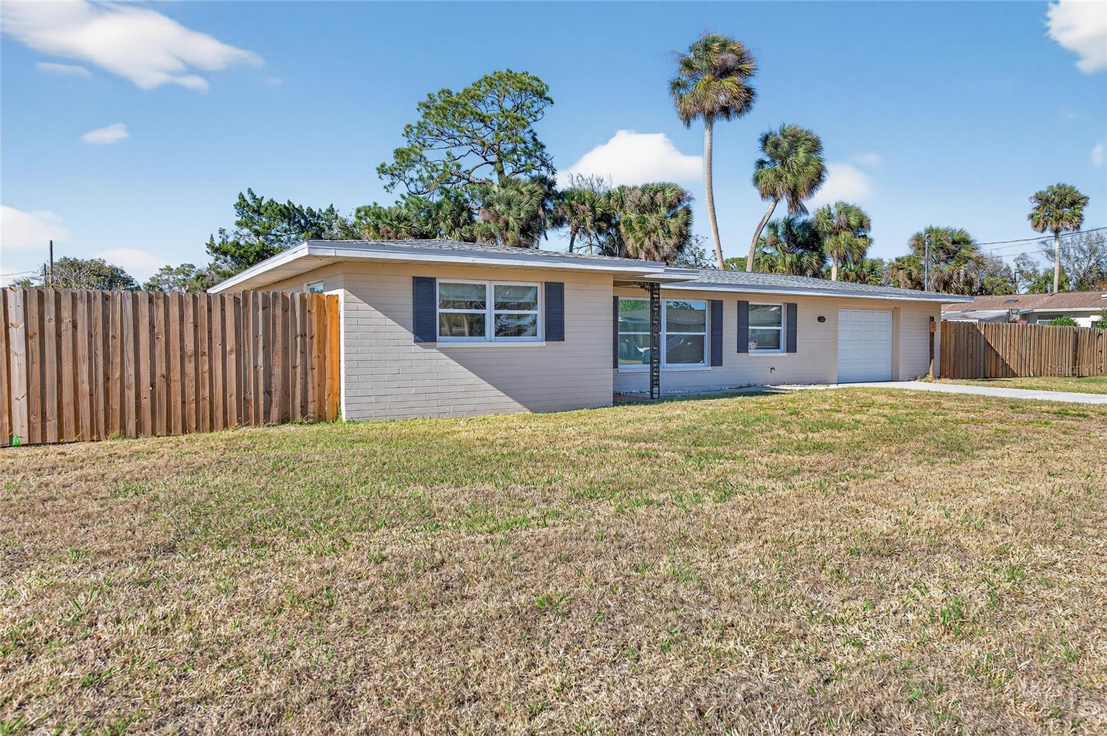 HAWKS PARK - Residential