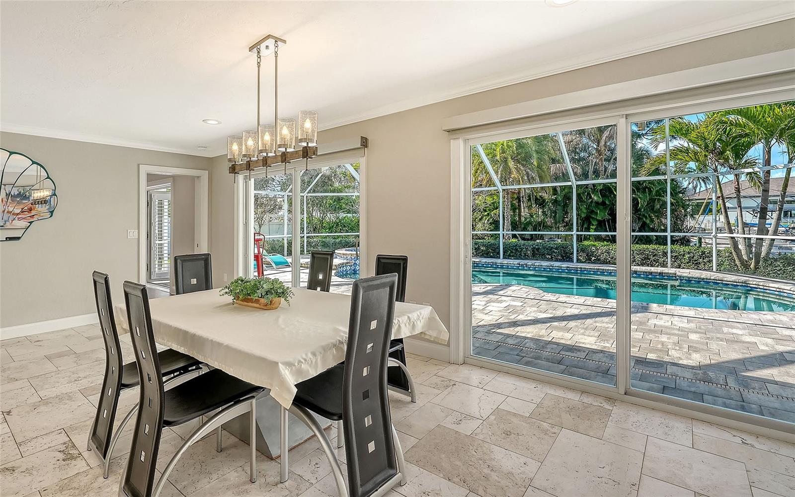 NORTH ISLES - Residential