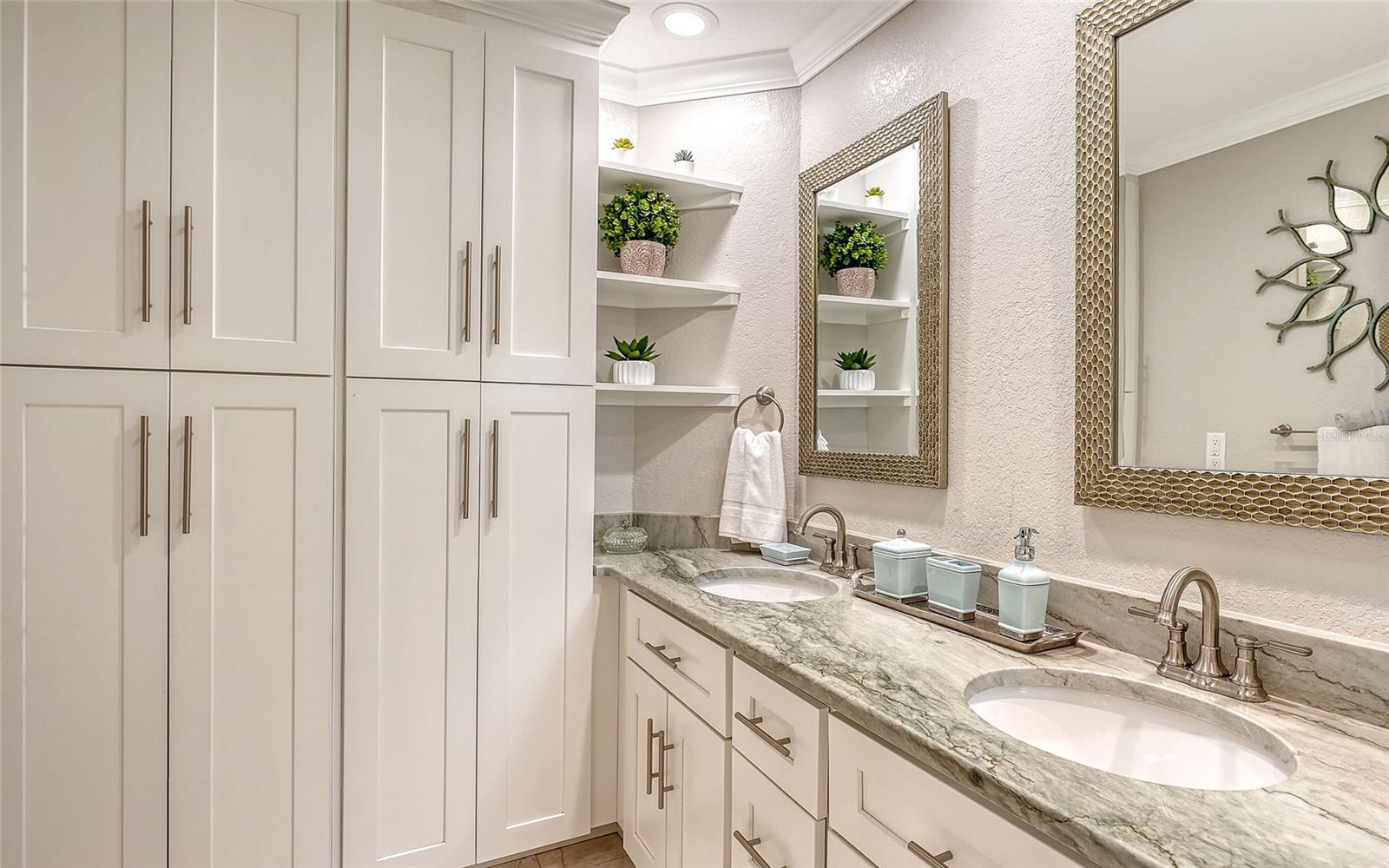 NORTH ISLES - Residential