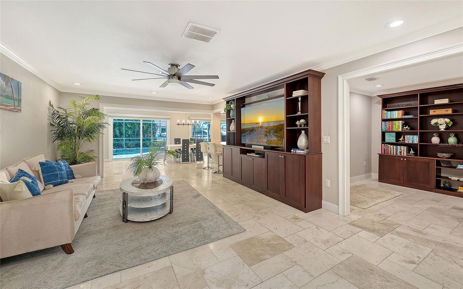 NORTH ISLES - Residential