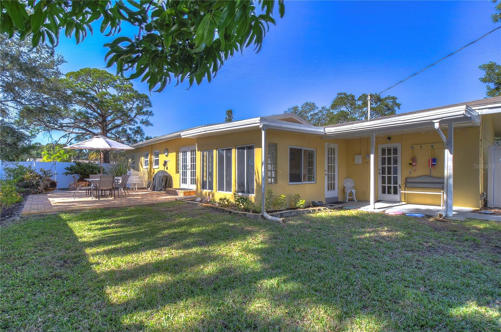 BAY VIEW PARK SEC P - Residential Lease
