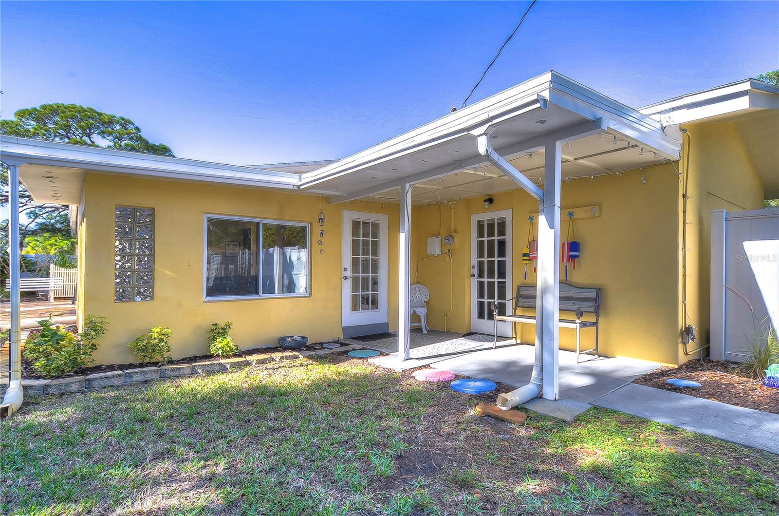 BAY VIEW PARK SEC P - Residential Lease