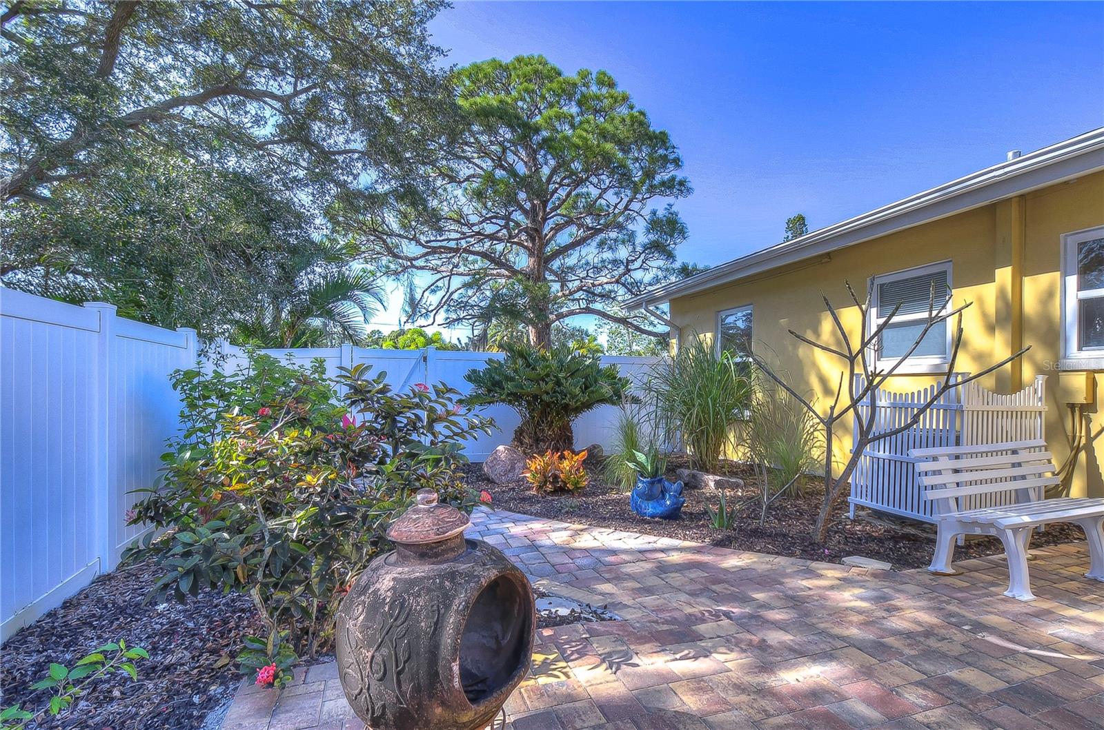 BAY VIEW PARK SEC P - Residential Lease