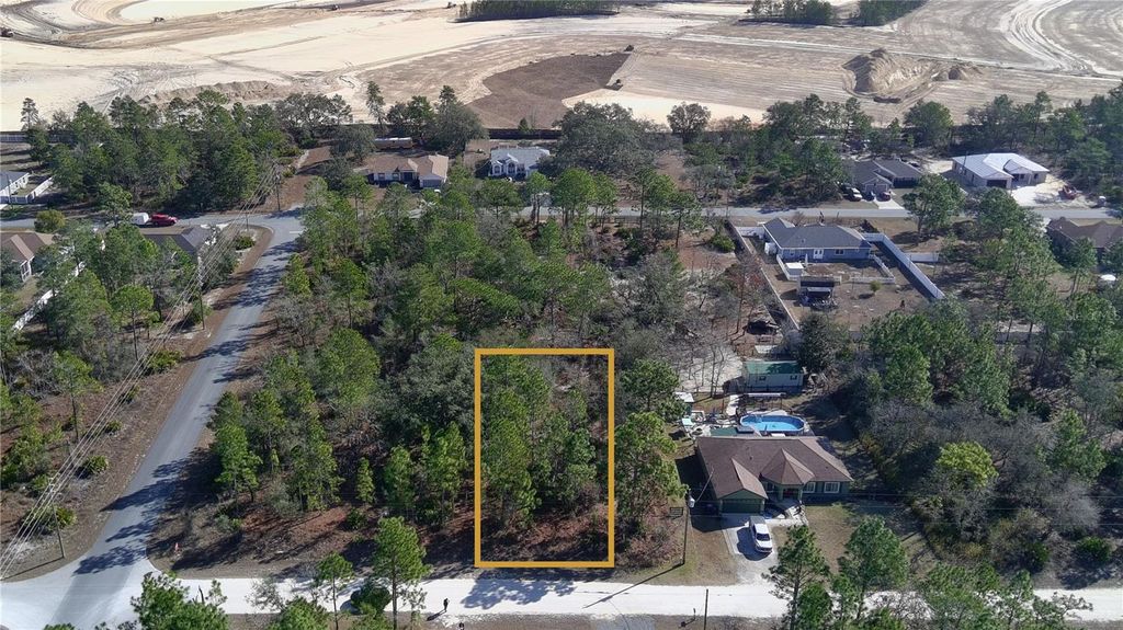 Photo of 18114 Malibar Road, Weeki Wachee, FL 34614 (MLS # A4678289)