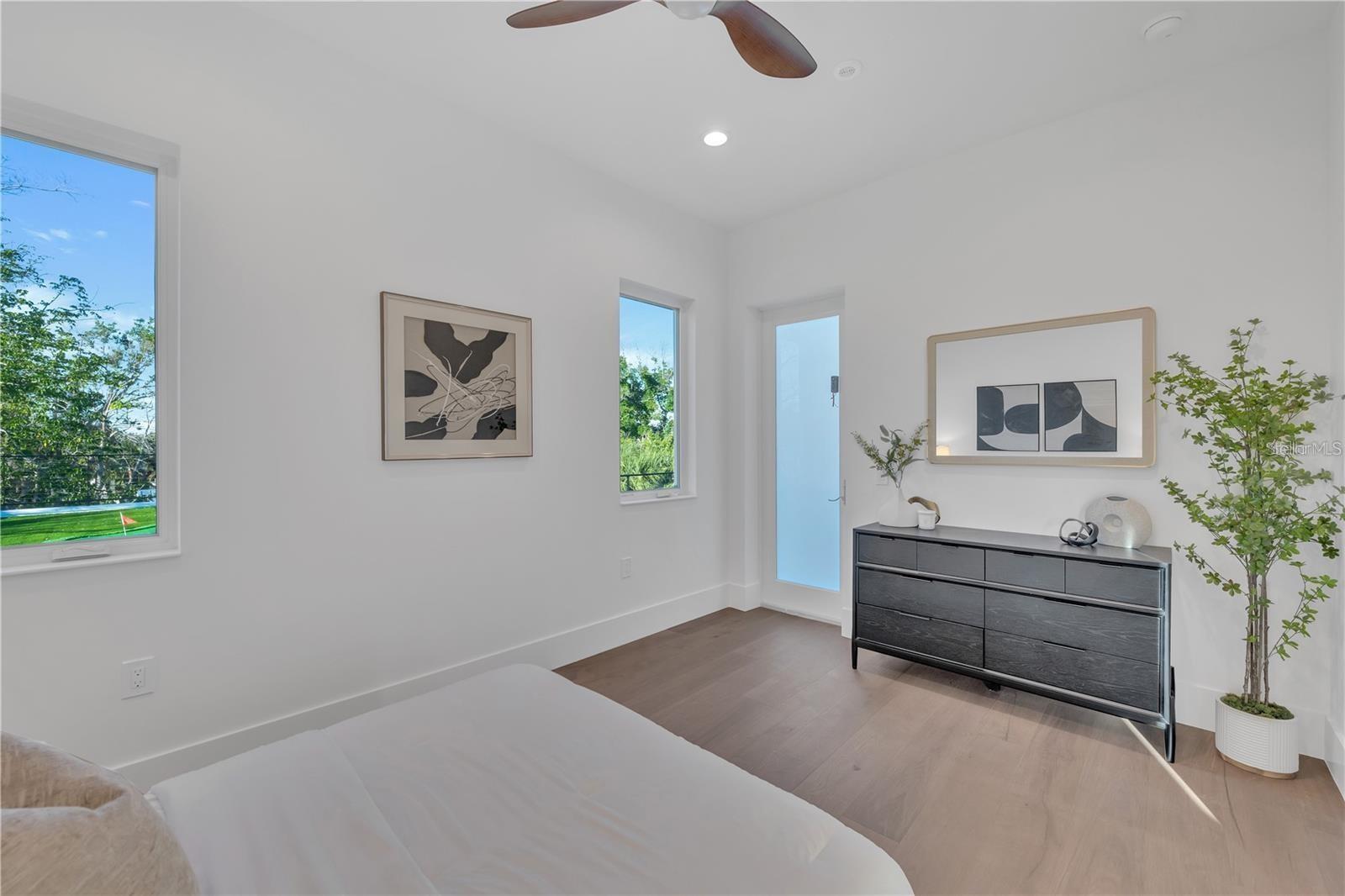 WATERSIDE-WOOD SIESTAS BAYSID - Residential