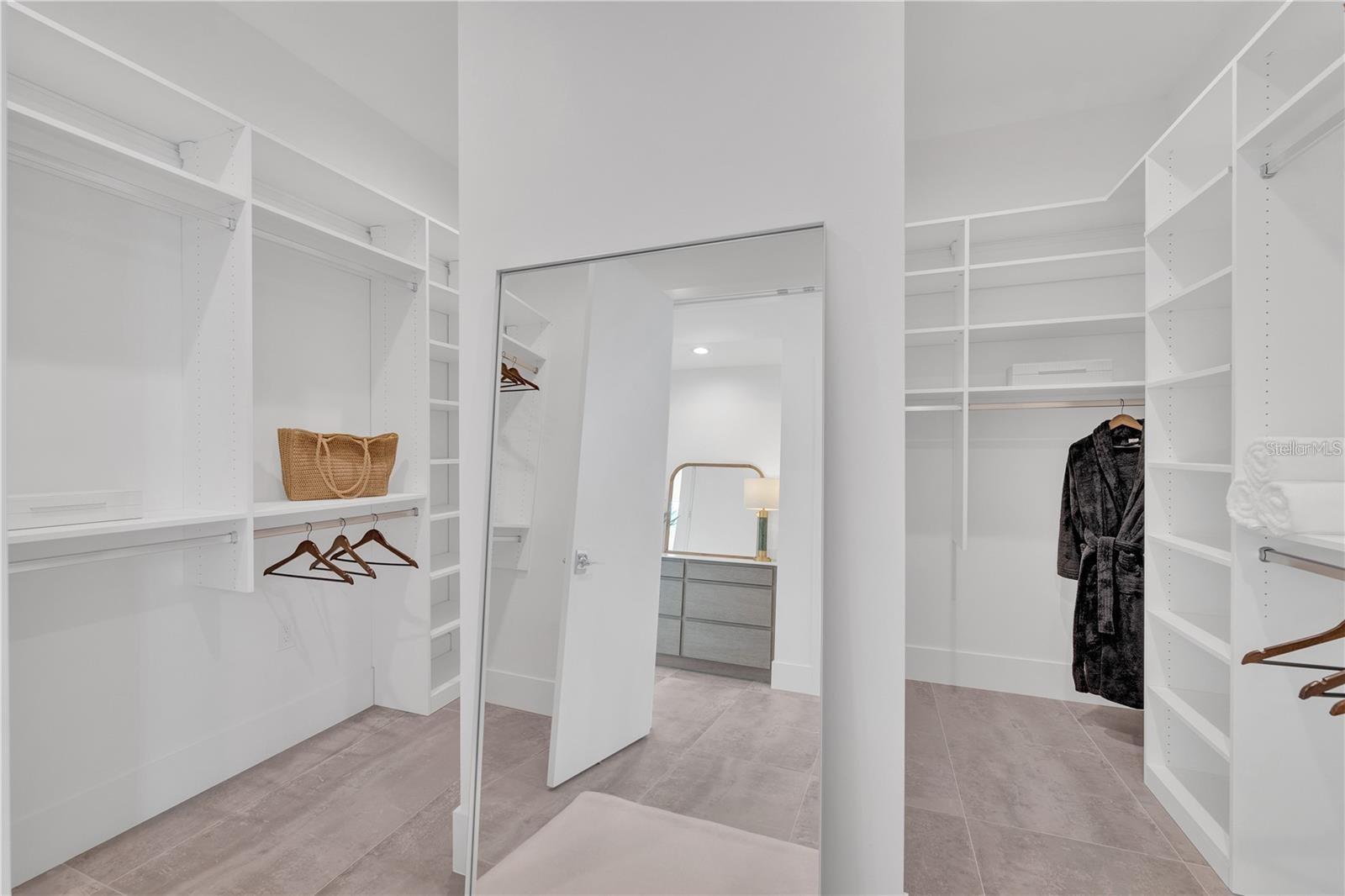 WATERSIDE-WOOD SIESTAS BAYSID - Residential