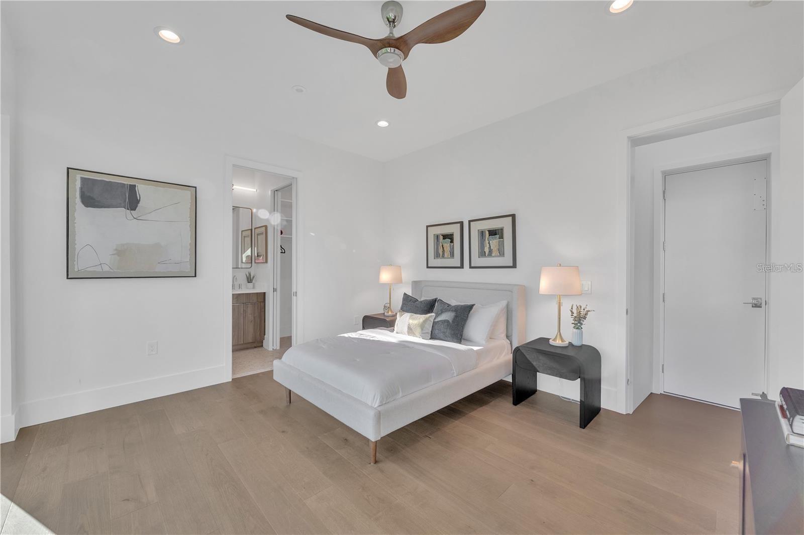 WATERSIDE-WOOD SIESTAS BAYSID - Residential