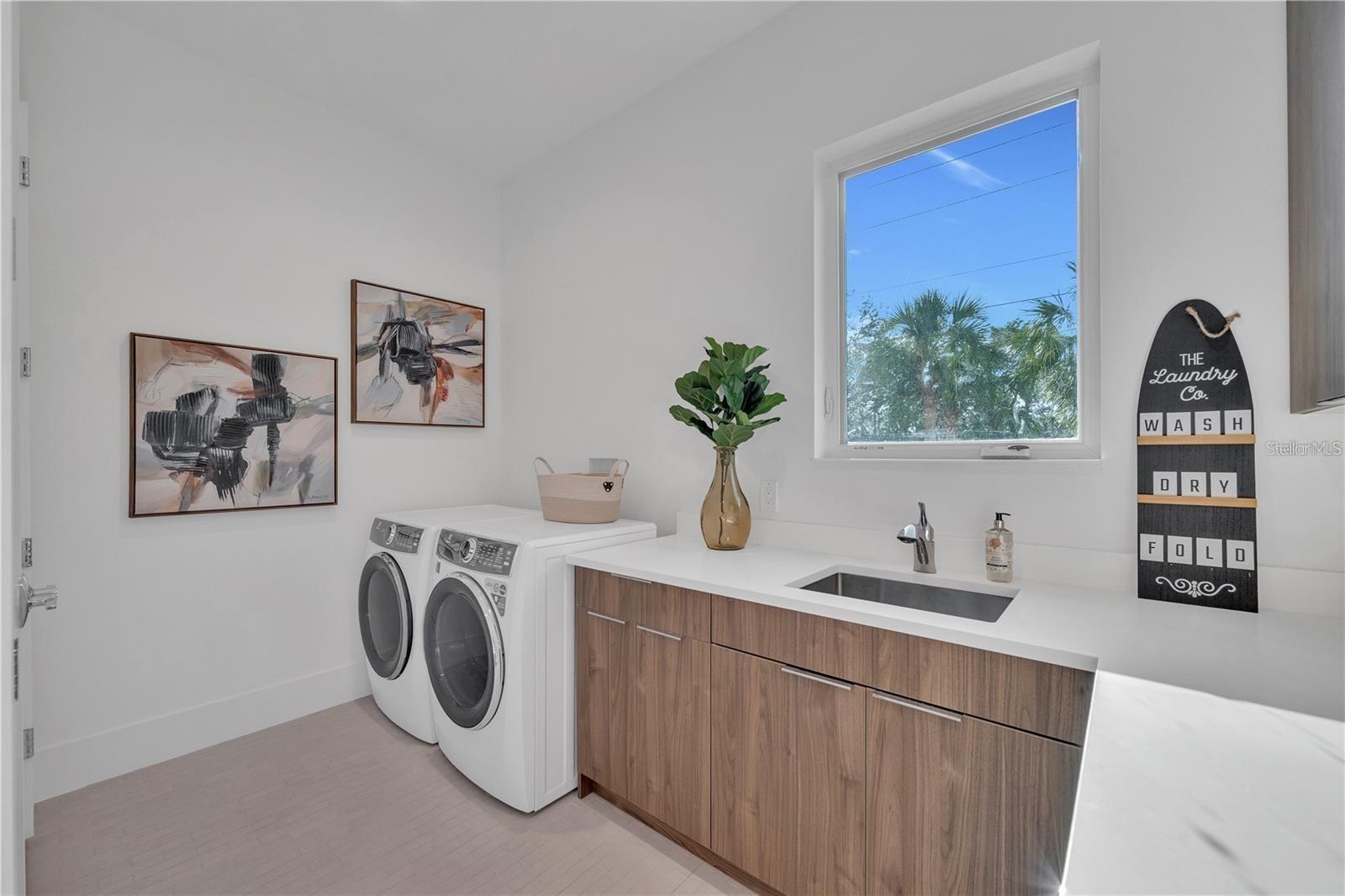 WATERSIDE-WOOD SIESTAS BAYSID - Residential