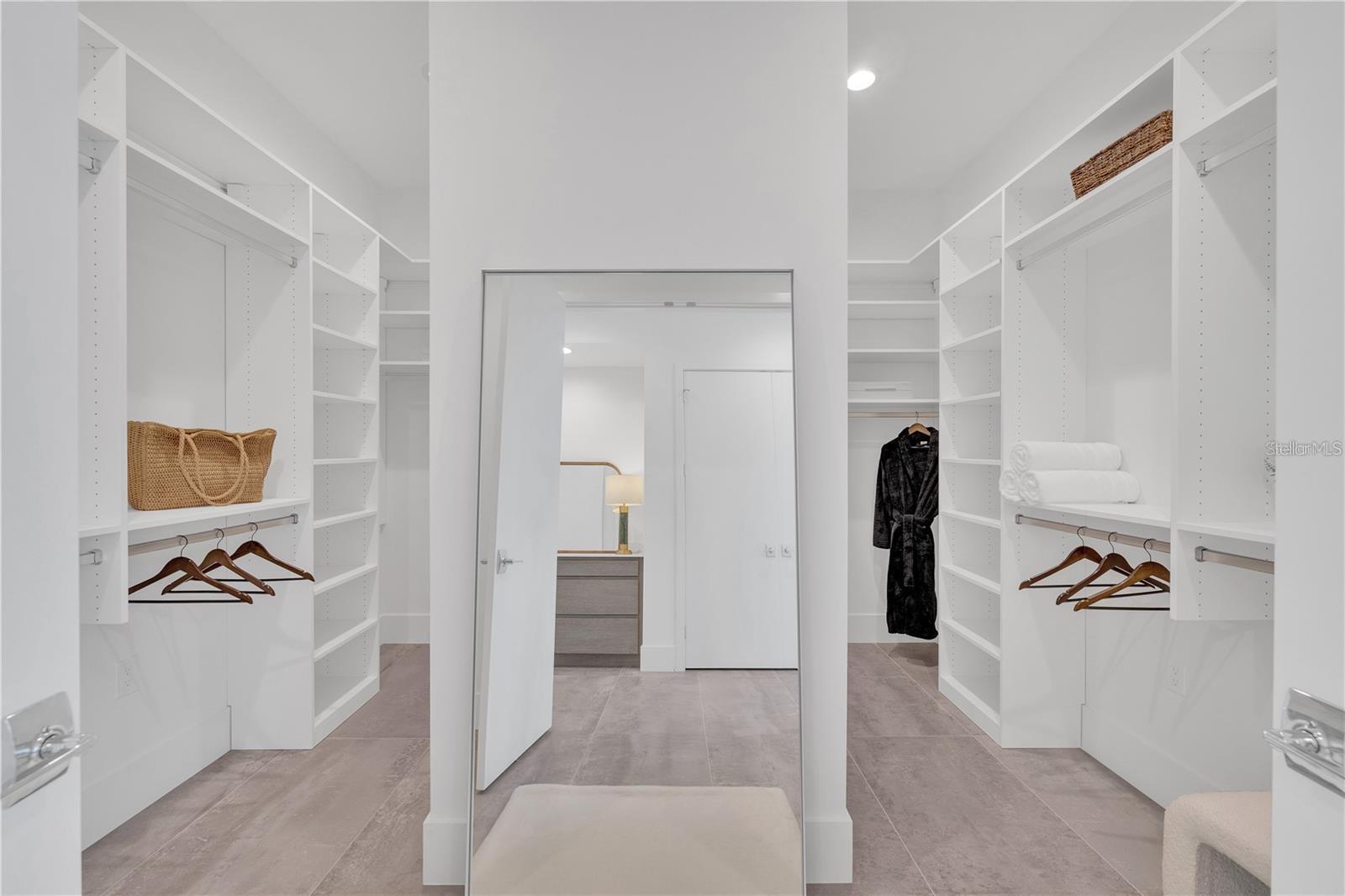 WATERSIDE-WOOD SIESTAS BAYSID - Residential