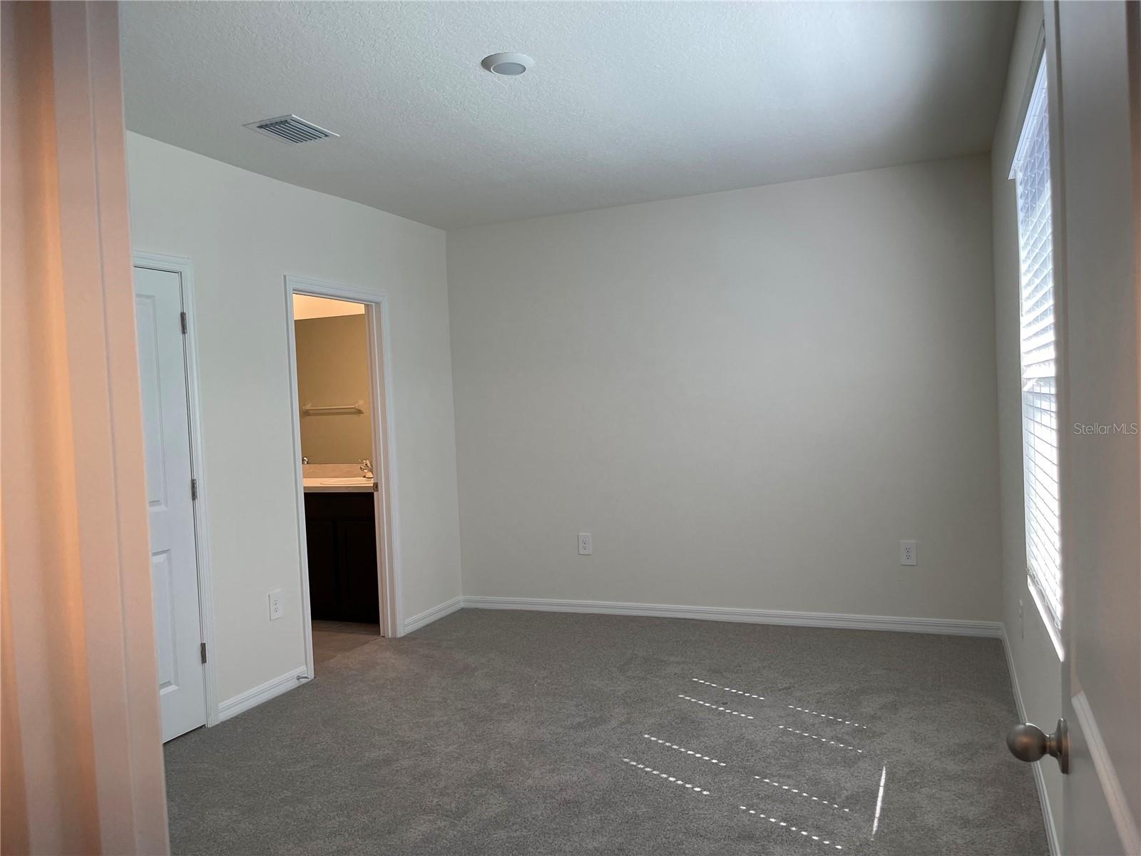 PROMENADE EAST - Residential Lease