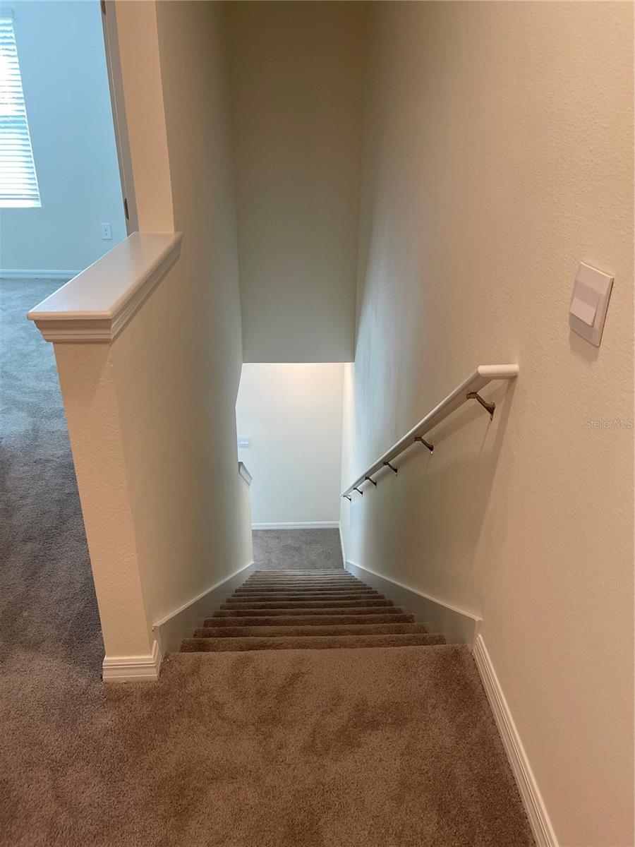 PROMENADE EAST - Residential Lease