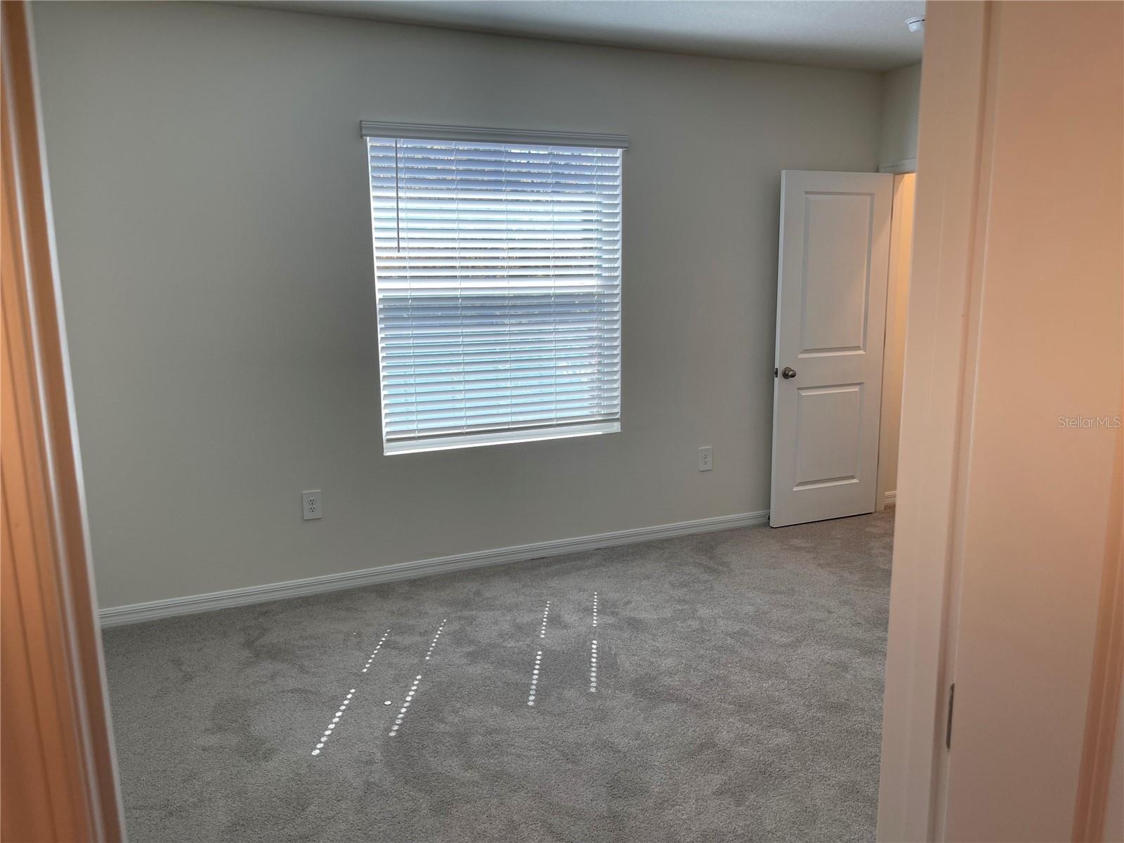 PROMENADE EAST - Residential Lease