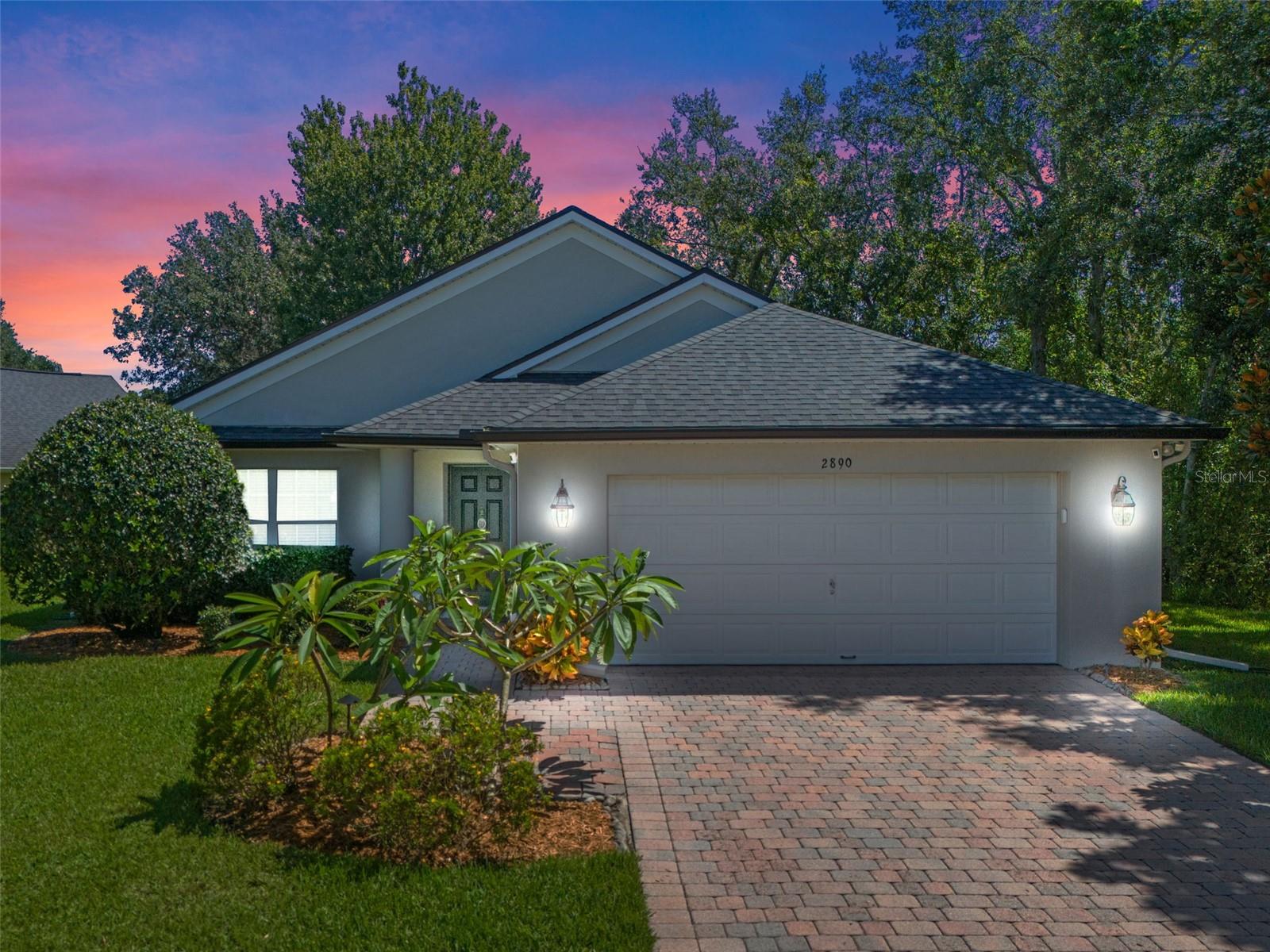 Welcome to an exceptional home in Oviedo's highly sought-after Sanctuary community. This meticulously maintained split-plan residence sits on a private, oversized conservation lot, offering tranquil nature views and no rear or side neighbors.
Inside, you'll be captivated by the home's elegance, from the high ceilings and arched doorways to the sophisticated wood-look tile floors. The heart of the home is a gourmet chef's kitchen, magnificently designed for entertaining. It features a gas cooktop, double oven, ample counter space, and espresso cabinets with convenient pull-out shelves.
Both bathrooms have been exquisitely remodeled with porcelain tiles, including a convenient roll-in primary shower with river rock flooring. Step onto the extended screened back patio to immerse yourself in the tranquility of the wooded conservation area.
Enjoy peace of mind with significant updates: ROOF (2022), AC (2021), Kitchen Remodeled (2012), Gas Cook Top (2016), Tiles Floor (2016), Water Heater (2014).
Residents are privileged to indulge in a fantastic recreation center with a large pool, exercise room, and clubhouse. This prime location offers easy access to Oviedo on the Park, the NEW Food Factory Foodie Collective, shopping, dining, and many local parks and trails. Zoned for A-rated Seminole County schools, and with super easy access to the 417, you have a direct gateway to all major highways, theme parks, and downtown Orlando. This is an incredible opportunity to create a place you can truly call your own. Schedule your private showing today!