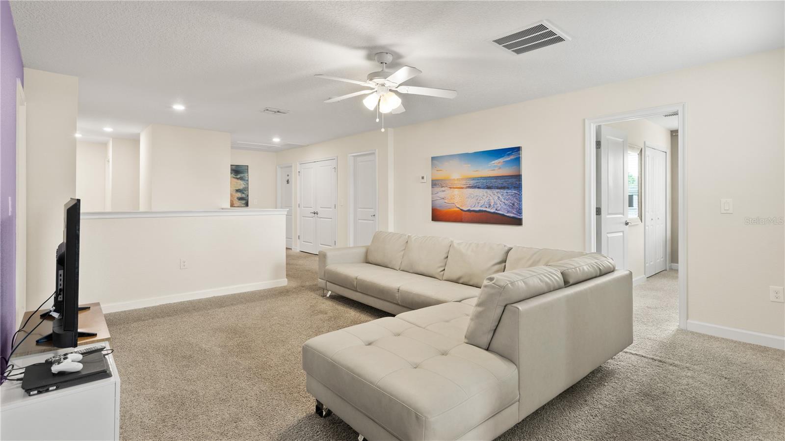 STONEYBROOK SOUTH PH I-1 & J-1 - Residential Lease