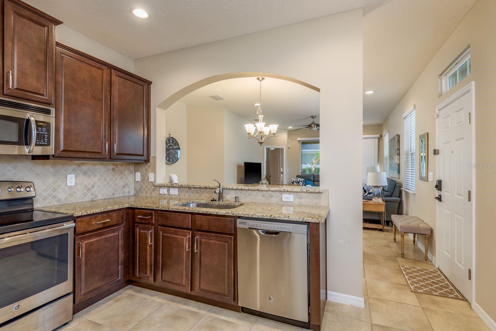 WHITTINGTON COURT TWNHMS - Residential