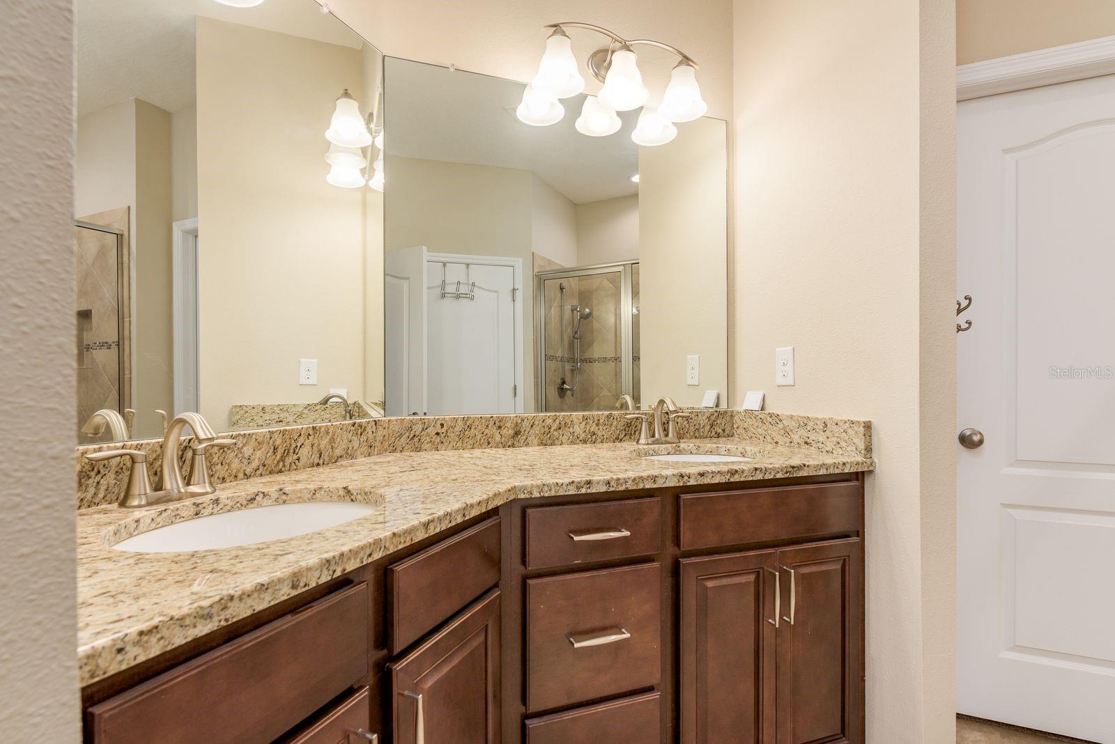 WHITTINGTON COURT TWNHMS - Residential