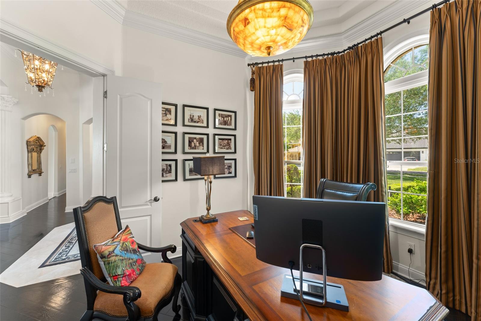 LAKES WINDERMERE PH 01 49 108 - Residential