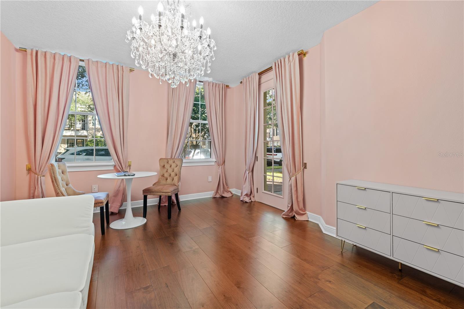 BALDWIN PARK - Residential