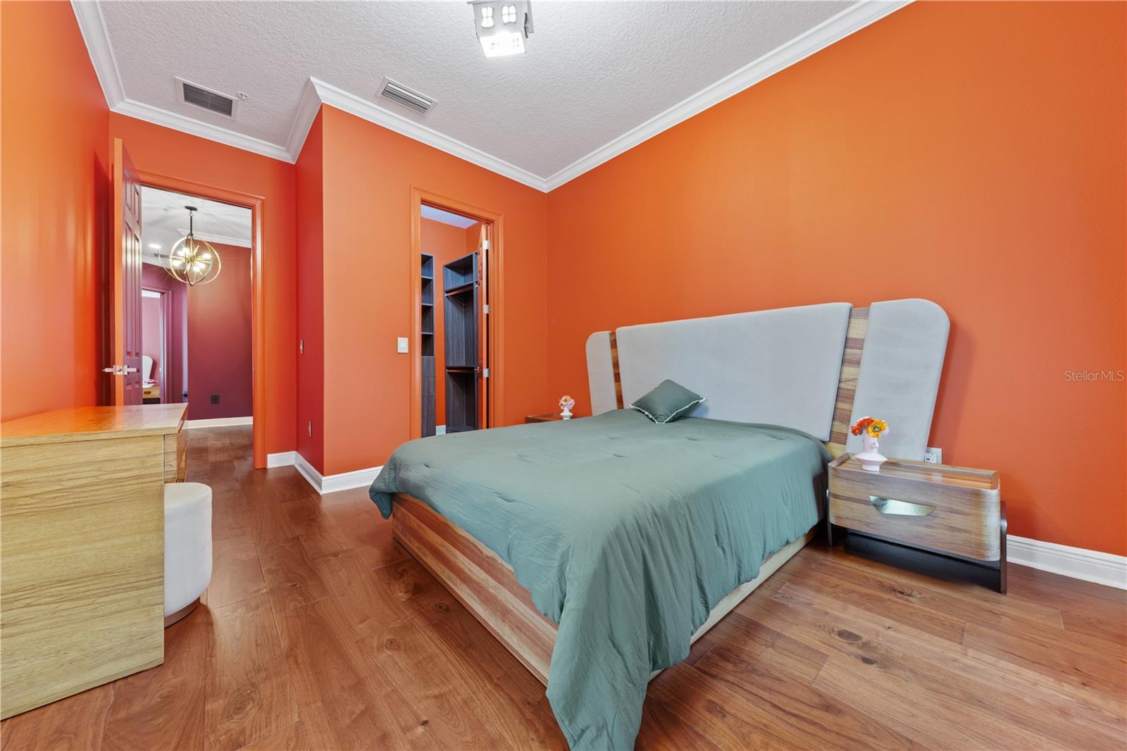 BALDWIN PARK - Residential