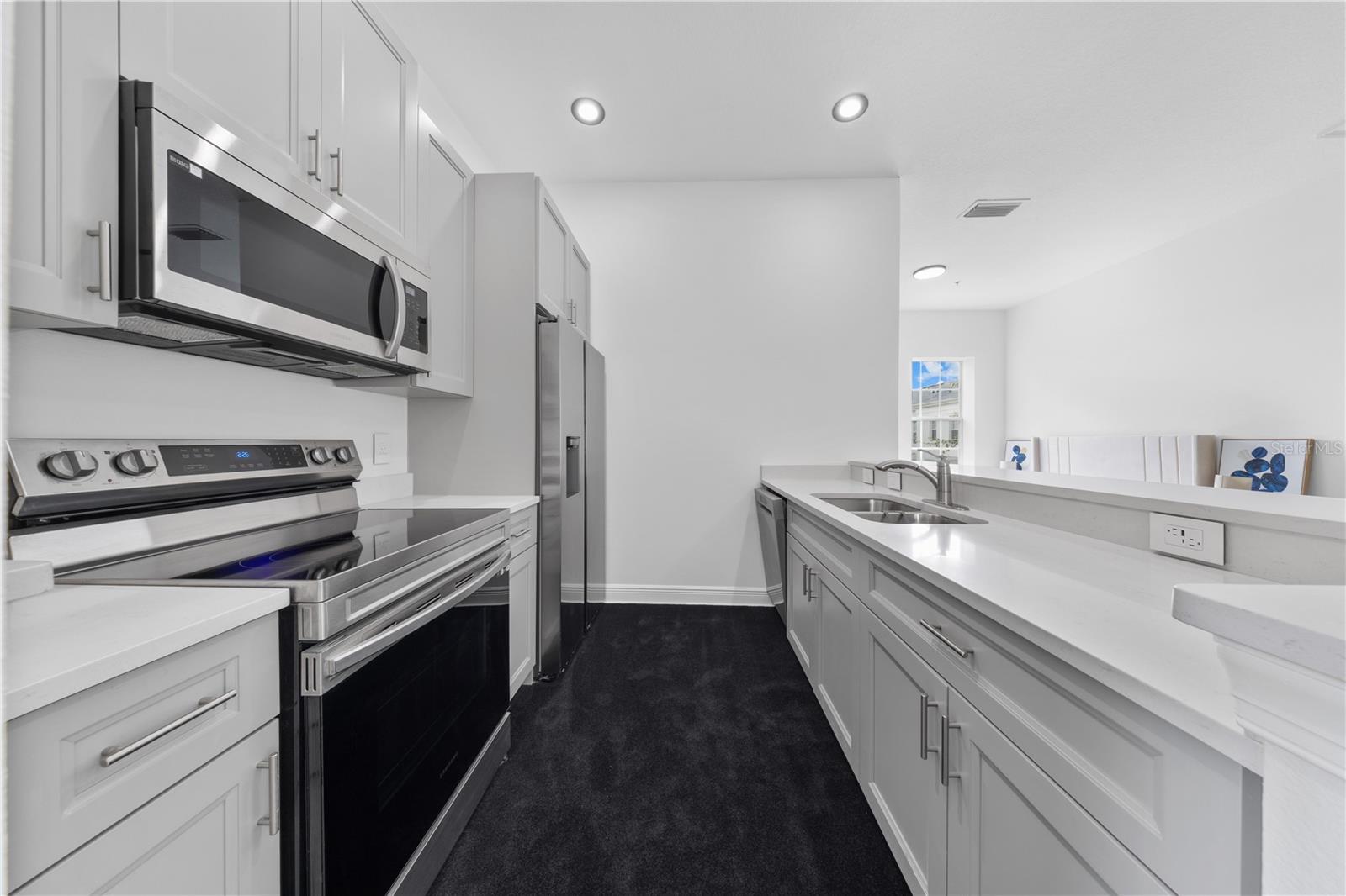 BALDWIN PARK - Residential