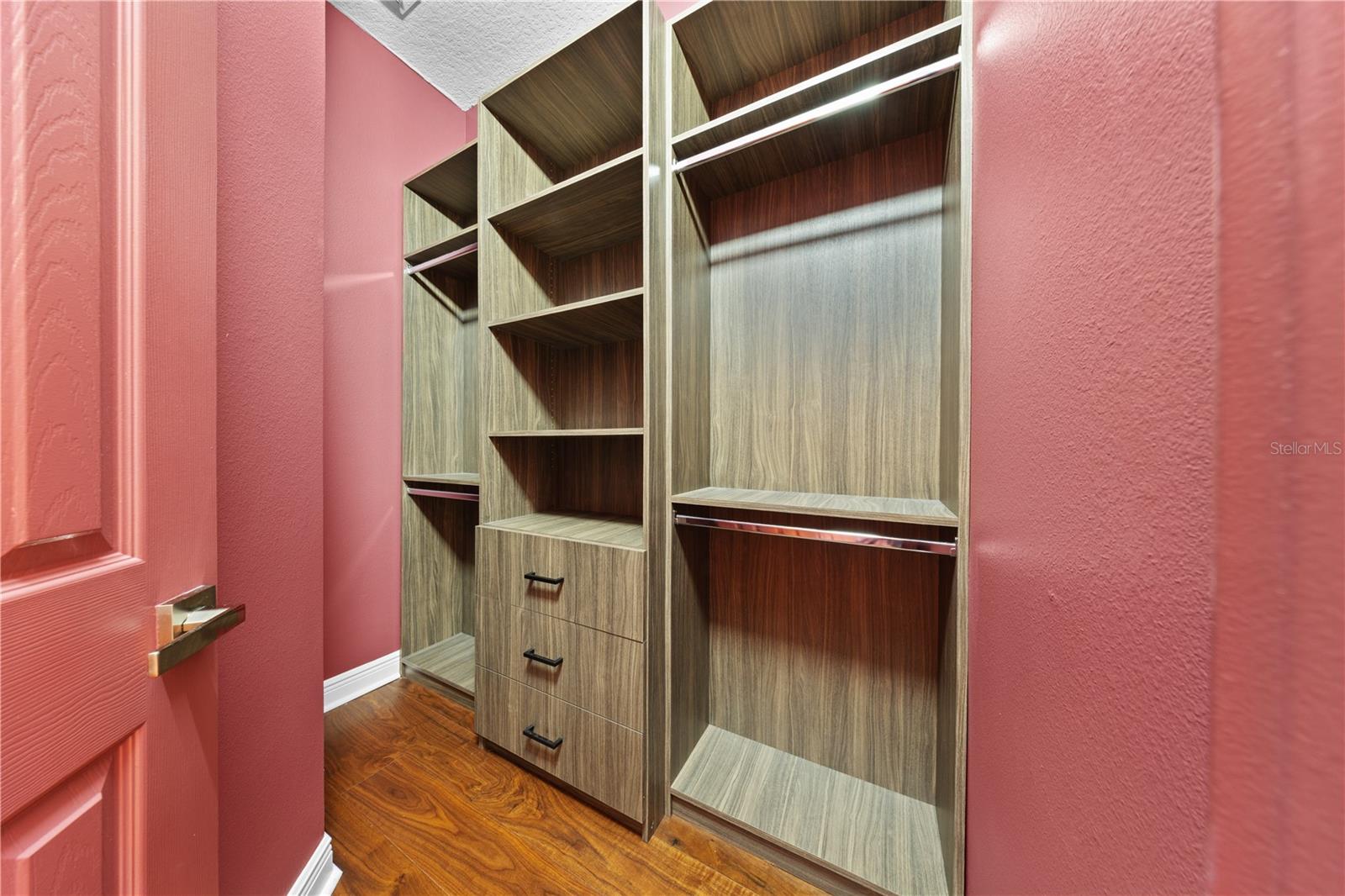 BALDWIN PARK - Residential