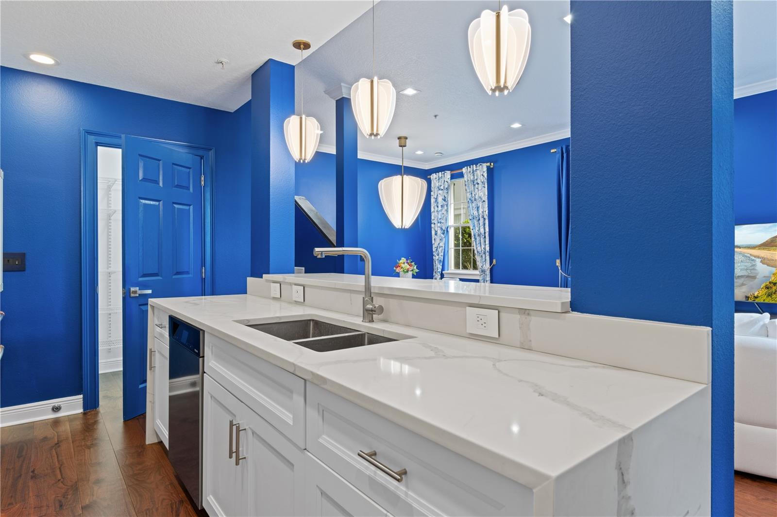 BALDWIN PARK - Residential