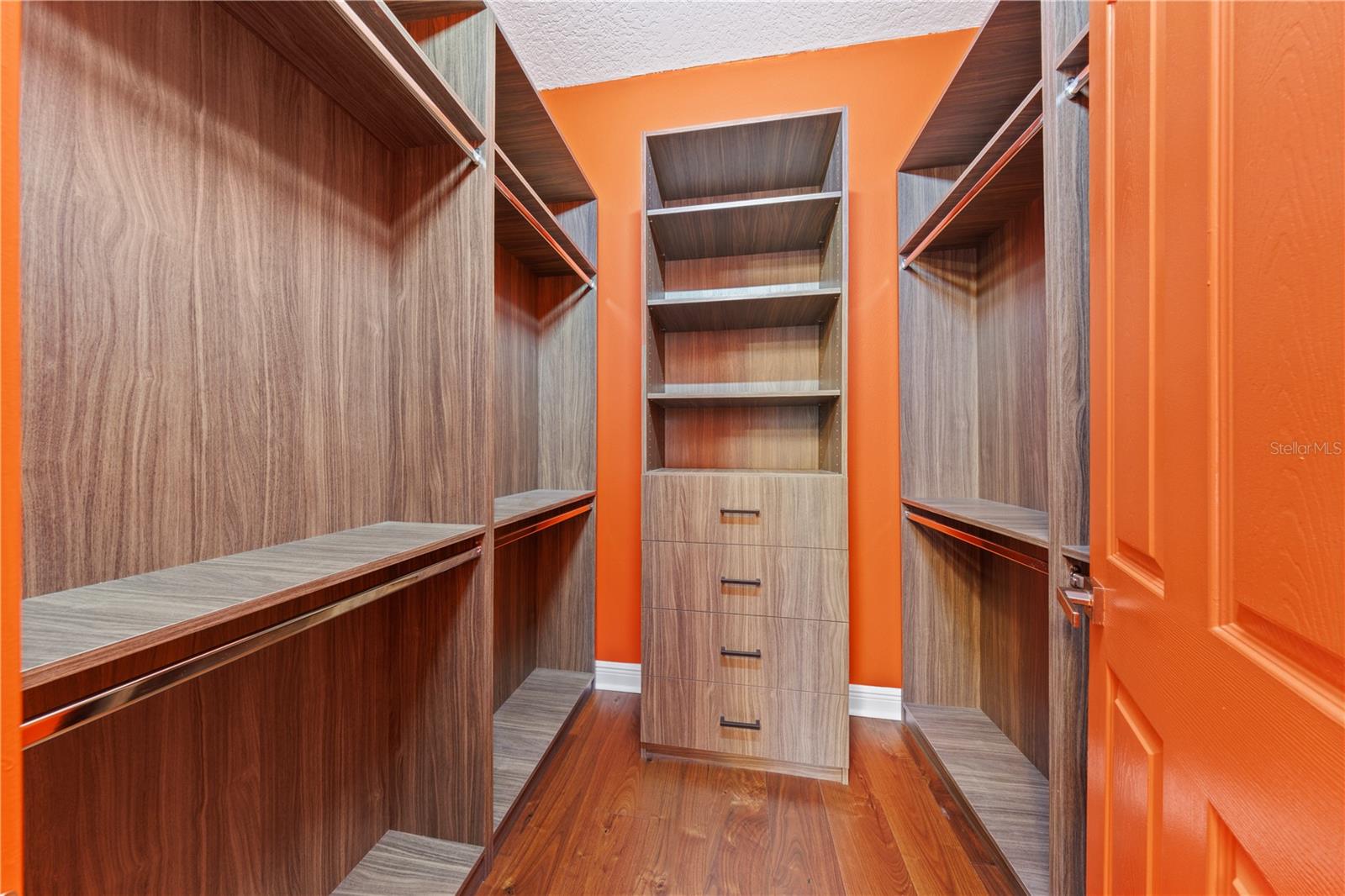 BALDWIN PARK - Residential