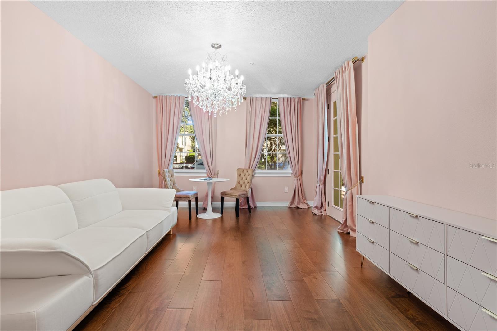 BALDWIN PARK - Residential