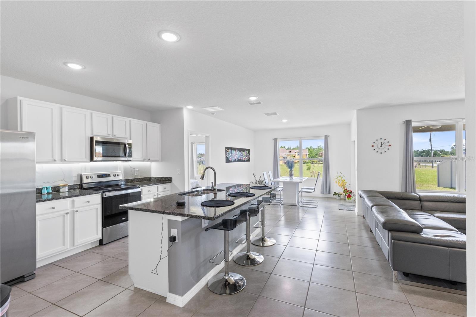 BARRINGTON - Residential