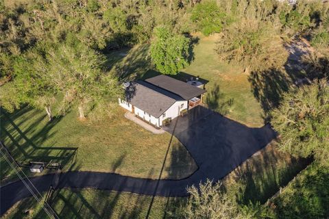 A home in PUNTA GORDA