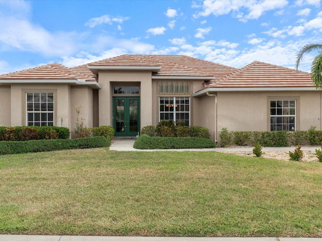 Photo of 857 Macaw Circle, Venice, FL 34285 (MLS # C7509343)