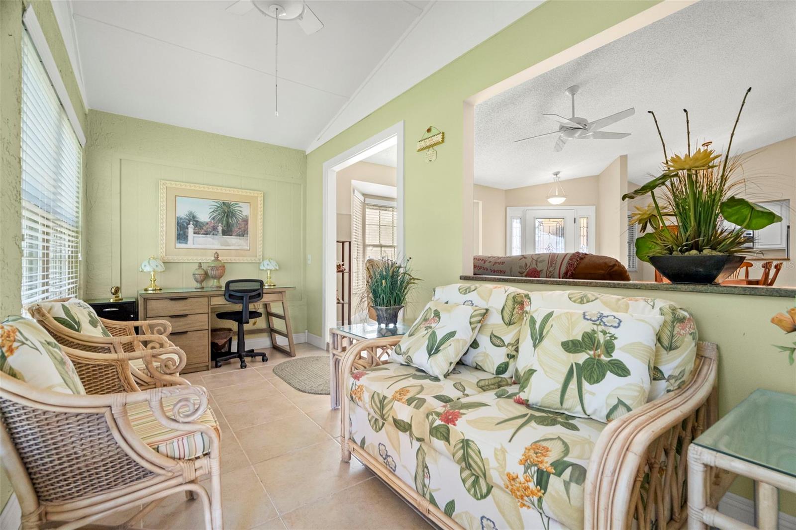 CEDARWOOD VILLAGE CONDO 01 - Residential