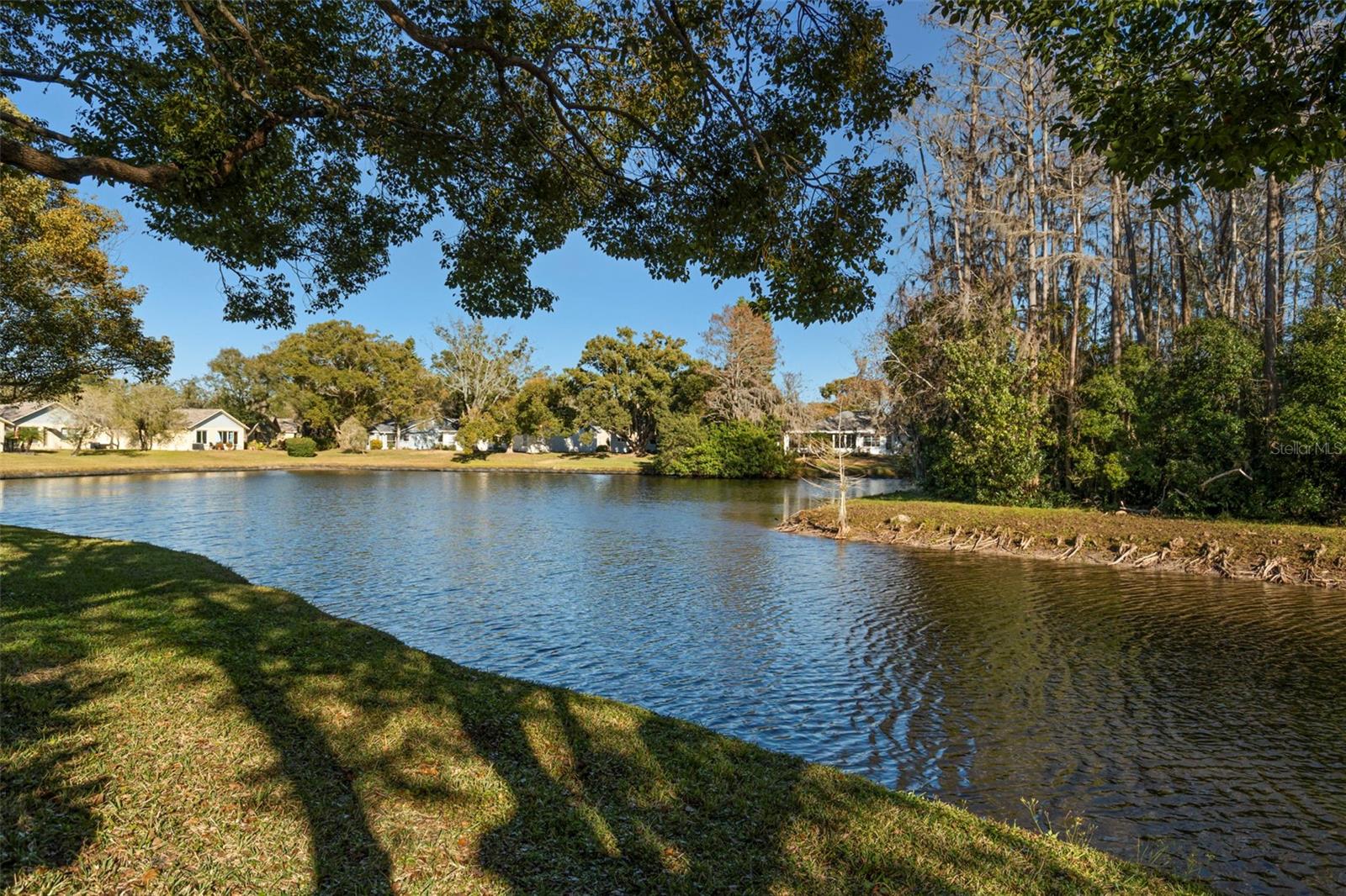 CEDARWOOD VILLAGE CONDO 01 - Residential